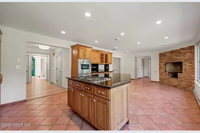 42 Oak Street, Greenwich, CT 06831 - Photo 23