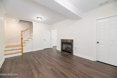 41 Harold Street #B, Greenwich, CT 06807 - Photo 17