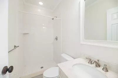 41 Harold Street #B, Greenwich, CT 06807 - Photo 19