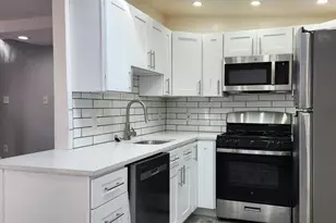 337 Hamilton Ave, Greenwich, CT 06830 - Photo 5