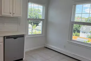 48 Le Grande Ave, Greenwich, CT 06830 - Photo 3