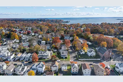 106 Henry Street #A, Greenwich, CT 06830 - Photo 23