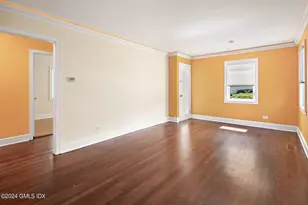 106 Henry St, Greenwich, CT 06830 - Photo 11