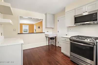 106 Henry Street #A, Greenwich, CT 06830 - Photo 5