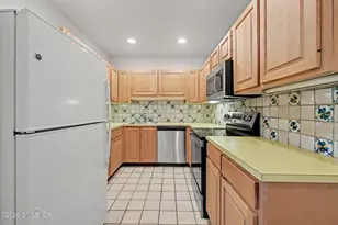313 Sound Beach Ave, Old Greenwich, CT 06870 - Photo 11