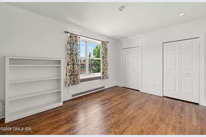 25 W Elm Street #37, Greenwich, CT 06830 - Photo 19