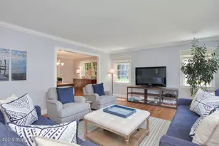 16 Hearthstone Dr, Greenwich, CT 06878 - Photo 5