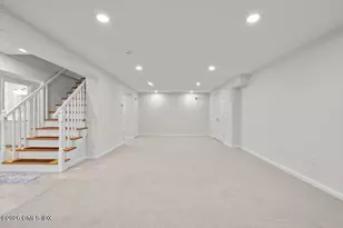 2 Choctaw Ln, Greenwich, CT 06831 - Photo 25