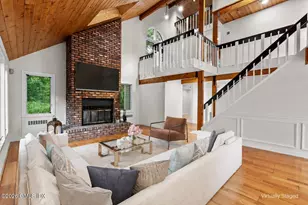 2 Choctaw Ln, Greenwich, CT 06831 - Photo 5