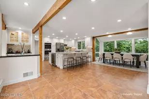 2 Choctaw Ln, Greenwich, CT 06831 - Photo 13
