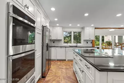 2 Choctaw Lane, Greenwich, CT 06831 - Photo 11