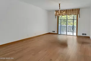 75 Angus Rd N, Greenwich, CT 06831 - Photo 11