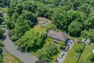 75 Angus Rd N, Greenwich, CT 06831 - Photo 27