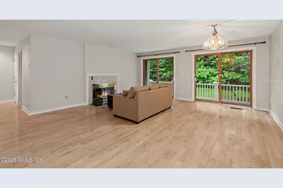 453 E Putnam Avenue #4G, Greenwich, CT 06807 - Photo 7