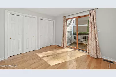 453 E Putnam Avenue #4G, Greenwich, CT 06807 - Photo 19