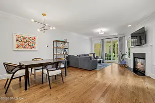 32 Reynolds Pl, Greenwich, CT 06830 - Photo 3