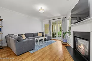 32 Reynolds Pl, Greenwich, CT 06830 - Photo 5