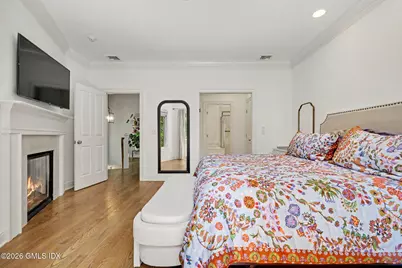 32 Reynolds Place #B, Greenwich, CT 06830 - Photo 15