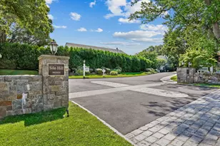 8 Whiffletree Way, Greenwich, CT 06878 - Photo 13