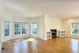 24 Buena Vista Dr, Greenwich, CT 06831 - Photo 5
