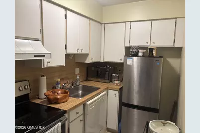 1535 E Putnam Avenue #405, Old Greenwich, CT 06870 - Photo 5