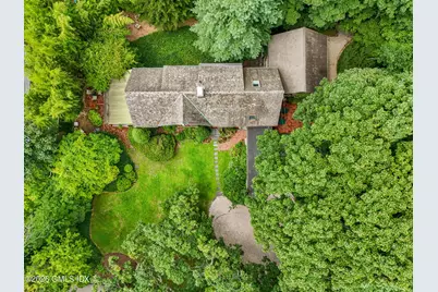 6 Charter Oak Lane, Greenwich, CT 06830 - Photo 9