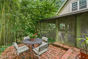6 Charter Oak Ln, Greenwich, CT 06830 - Photo 11
