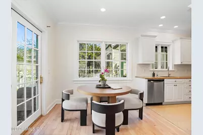 147 Holly Hill Lane #2, Greenwich, CT 06830 - Photo 9