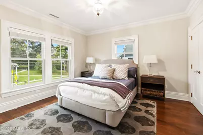 250 Milbank Avenue #B, Greenwich, CT 06830 - Photo 21