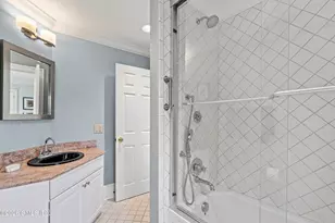 345 Round Hill Rd, Greenwich, CT 06831 - Photo 41