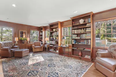 345 Round Hill Road, Greenwich, CT 06831 - Photo 17