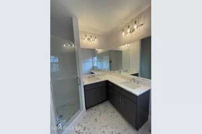 25 Davenport Avenue #B, Greenwich, CT 06830 - Photo 11
