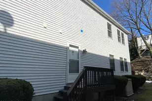 8 Booth Ct, Greenwich, CT 06830 - Photo 15