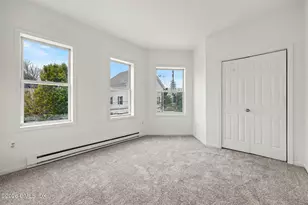 2 S New St, Greenwich, CT 06830 - Photo 9
