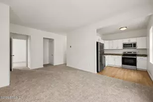 2 S New St, Greenwich, CT 06830 - Photo 1