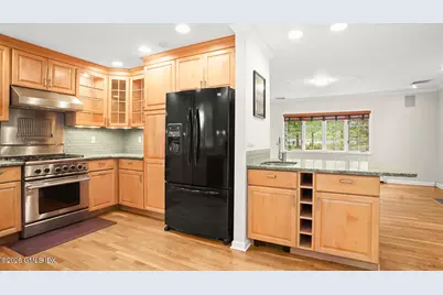 3 Old Wagon Road, Old Greenwich, CT 06870 - Photo 5