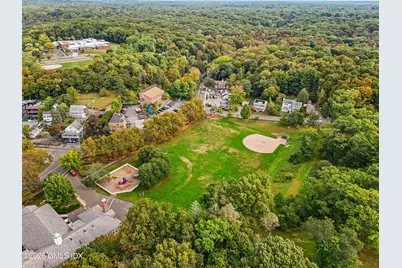 351 Pemberwick Road #503, Greenwich, CT 06831 - Photo 25