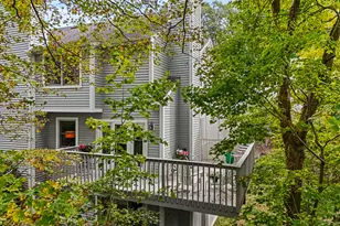 351 Pemberwick Rd, Greenwich, CT 06831 - Photo 3