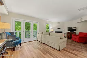 351 Pemberwick Rd, Greenwich, CT 06831 - Photo 9