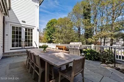 14 Bradbury Place, Greenwich, CT 06878 - Photo 25