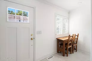 6 Whiffletree Way, Greenwich, CT 06878 - Photo 5
