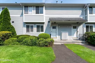 6 Whiffletree Way, Greenwich, CT 06878 - Photo 1