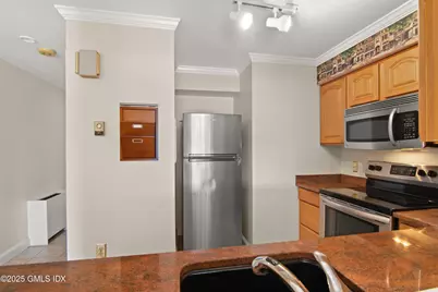 7 River Road #306, Greenwich, CT 06807 - Photo 13