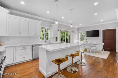 16 Hawthorne Street #A, Greenwich, CT 06831 - Photo 7