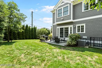 16 S Hawthorne Street #A, Greenwich, CT 06831 - Photo 29