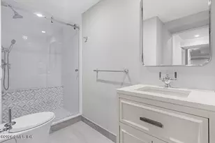 16 S Hawthorne St, Greenwich, CT 06831 - Photo 27