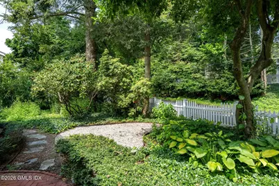 52 Seminary Street, New Canaan, CT 06840 - Photo 23