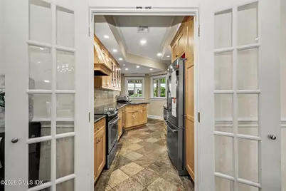 333 Palmer Hill Road #1B, Greenwich, CT 06878 - Photo 7