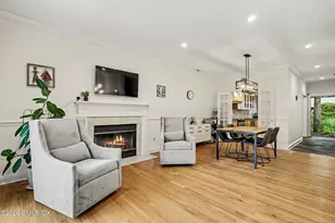 333 Palmer Hill Rd, Greenwich, CT 06878 - Photo 13