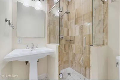 49 Harold Street, Greenwich, CT 06807 - Photo 5